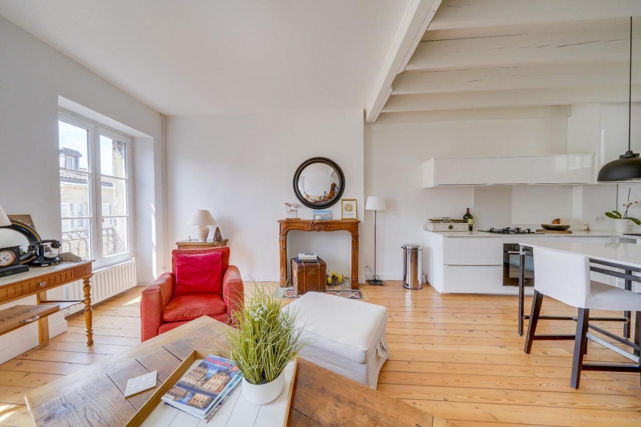 Le Hugue Up - Bel Appartement En Plein Coeur De Бордо Экстерьер фото
