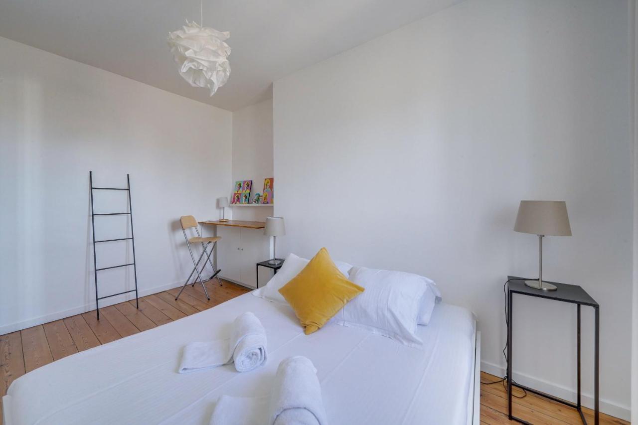 Le Hugue Up - Bel Appartement En Plein Coeur De Бордо Экстерьер фото